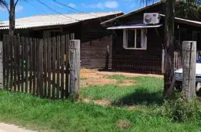 Casa residencial à venda no bairro Extrema com 39 m² e 1 dormitório/quarto.