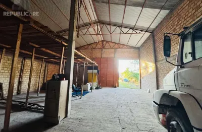Galpão/Depósito/Armazém à Venda no Bairro Lageado com Área à Definir