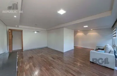 Apartamento à venda com 131m² e 3 dormitórios no bairro Bela Vista