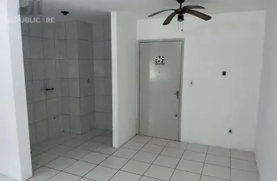 Apartamento studio à venda no Jardim Leopoldina com 30 m² e 1 dormitório/quarto.