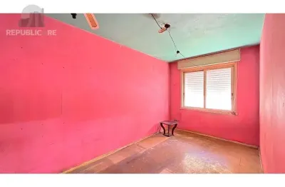 Apartamento à venda no bairro Partenon, 42 m² com 1 dormitório/quartos.