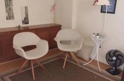 Escritório à venda no Centro Histórico com área útil de 24 m², ótima localização.