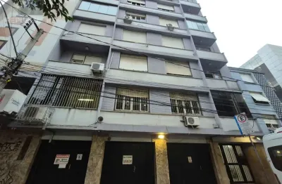 Apartamento à venda no bairro Santana, com 120 m² e 3 dormitórios/quartos.