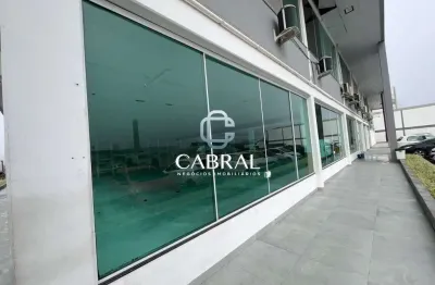 Sala comercial para alugar no salseiros, itajaí  por r$ 20.000