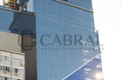 Sala comercial para alugar no centro, itajaí  por r$ 34.000