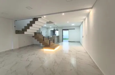 Linda casa 3 quartos nova no bairro aeroporto em juiz de fora!