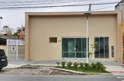Sala comercial à venda na Avenida Getúlio Vargas, 19, Centro, Balneário Piçarras