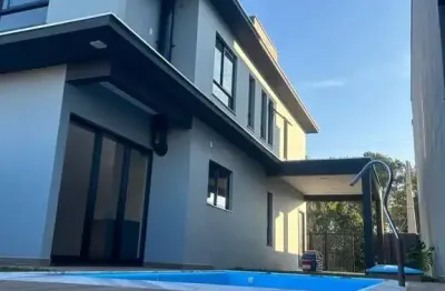 Casa com 3 quartos à venda na Rua Funchal, 140, Quinta dos Açorianos, Barra Velha