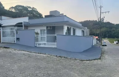Casa com 2 quartos à venda na Rua Maria Espíndola Francez, 192, Nossa Senhora de Fátima, Penha