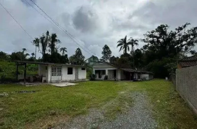 Terreno à venda na Rua Sebastião João Batista, Praia de Armação do Itapocorói, Penha