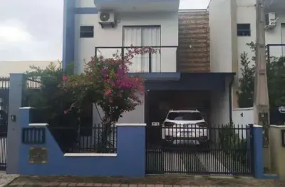 Sobrado mobiliado - 2 suítes - itajuba - barra velha sc