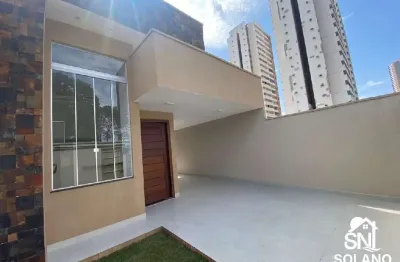 Maravilhosa casa térrea no jardim atlântico em frente ao parque cascavel