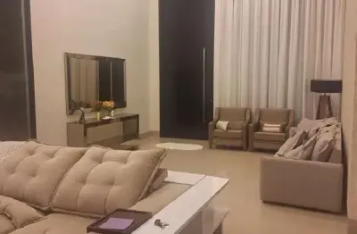 Casa térrea jardins madri alto padrão mobiliada e com usina solar.