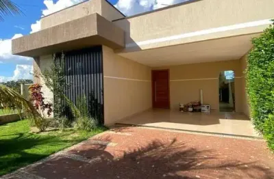 Alugo casa térrea no condomínio  jardim veneza senador canedo (go)