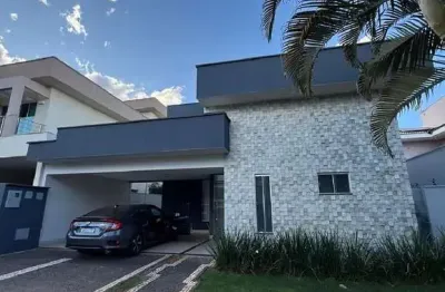 Casa em condomínio fechado com 3 quartos à venda na Avenida Diógenes Dolival Sampaio, SN, Jardins Valência, Goiânia