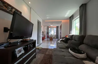 Casa à venda, 4 quartos, 1 suíte, 3 vagas, santa lúcia - belo horizonte/mg