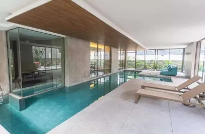 Moderno e bem localizado esse imóvel é fantástico! são 2 suítes e um baita terraço linear. conforto e comodidade estão aqui. agende sua visita!