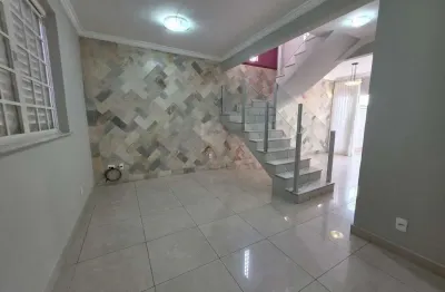Casa à venda, 3 quartos, 1 suíte, 1 vaga, castelo - belo horizonte/mg