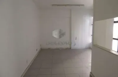 Sala comercial para alugar na Santa Efigênia, Belo Horizonte 