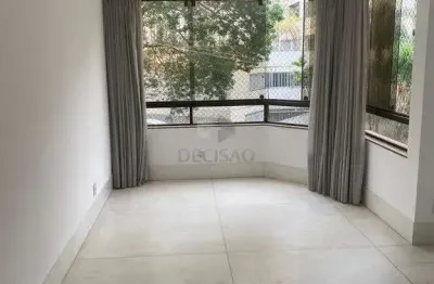 Apartamento com 4 quartos para alugar no Santo Antônio, Belo Horizonte 
