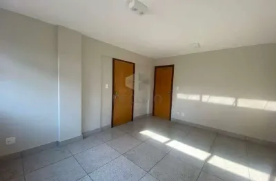 Apartamento com 3 quartos para alugar na Santa Efigênia, Belo Horizonte 