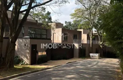 Casa de condomínio com 3 suítes à venda no bairro cidade jardim.