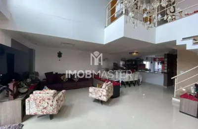 Cobertura com 467 m², 4 quartos sendo 4 suítes à venda no bairro jardim.