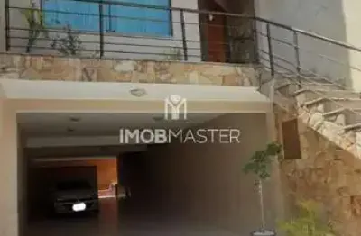 Casa com 284 m², 3 quartos sendo 1 suíte à venda no bairro jardim las vegas.