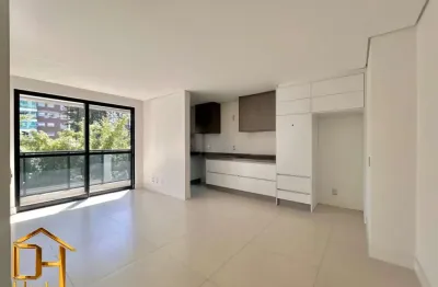 Apartamento com 2 suítes semi mobiliado no centro de joinville