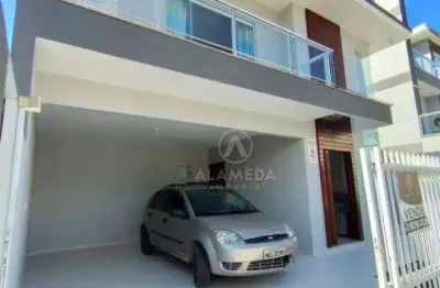Casa com 3 dormitórios à venda, 152 m² por r$ 1.400.000,00 - bairro itacolomi - balneário piçarras/sc