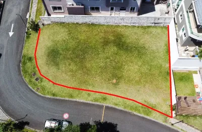 Terreno de esquina no condomínio fechado paysage du parc