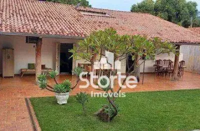 Casa com 3 dormitórios à venda, 318 m² por r$ 1.700.000,00 - cidade jardim - uberlândia/mg