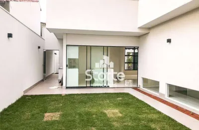 Casa estilo alto padrão com 3 dormitórios à venda, 138 m² por r$ 860.000 - jardim botânico - uberlândia/mg