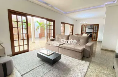 Casa com 3 dormitórios à venda, 210 m² por r$ 1.250.000,00 - jardim karaíba - uberlândia/mg