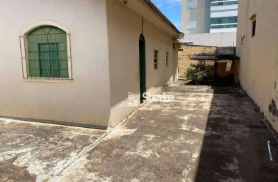 Terreno com duas casas à venda, 360m² por r$ 472.500 - santa mônica - uberlândia/mg