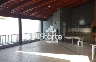 Casa com 3 dormitórios à venda, 220 m² por r$ 1.350.000,00 - cidade jardim - uberlândia/mg