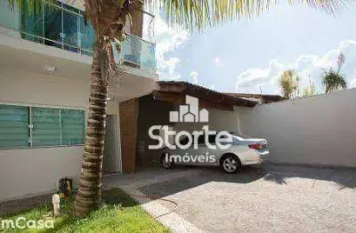 Casa estilo sobrado com 3 suítes à venda, 270m² por r$ 1.400.000 - brasil - uberlândia/mg