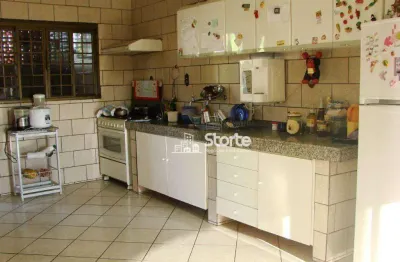 Sobrado/terreno à venda com ponto comercial, aptos e outro estilo kitnet, 521m² por r$ 650.000 - luizote de freitas - uberlândia/mg