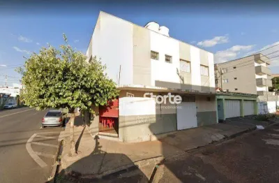 Excelente ponto comercial + apto + 5 kitnetes com localização privilegiada no santa mônica - uberlândia/mg