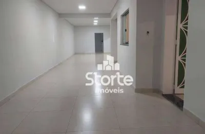 Casa com 4 dormitórios à venda, 200 m² por r$ 900.000,00 - santa mônica - uberlândia/mg