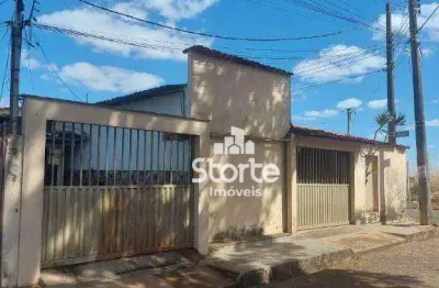 Casa com 2 dormitórios à venda, 180 m² por r$ 250.000,00 - conjunto alvorada - uberlândia/mg