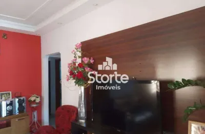 Casa com 3 dormitórios à venda, 140 m² por r$ 550.000 - jardim patrícia - uberlândia/mg