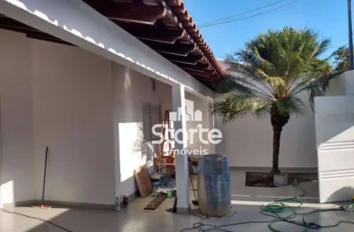 Casa com 3 dormitórios à venda, 130m² por r$ 650.000 - cidade jardim - uberlândia/mg