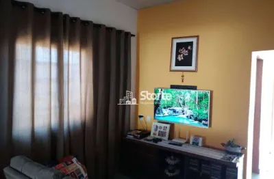Venda de 03 casas juntas, 252m² (soma total) por r$ 470.000 - martins - uberlândia/mg