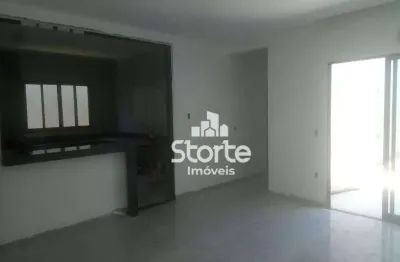 Casa com 3 dormitórios à venda, 133 m² por r$ 650.000,00 - laranjeiras - uberlândia/mg
