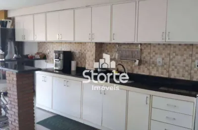 Casa com 3 dormitórios à venda, 190 m² por r$ 950.000,00 - jardim patrícia - uberlândia/mg