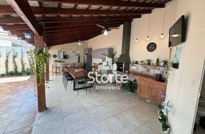 Excelente casa com 3 dormitórios à venda, 180m² por r$ 685.000 - jardim holanda - uberlândia/mg