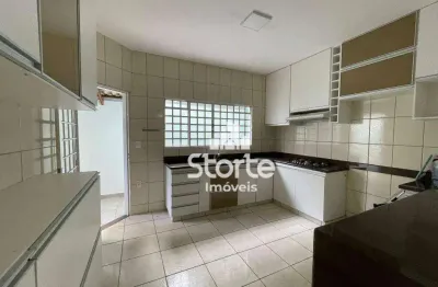 Casa com 3 dormitórios à venda, 200 m² por r$ 780.000,00 - vigilato pereira - uberlândia/mg