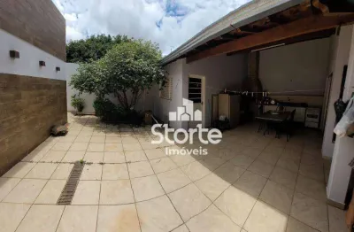 Casa com 5 dormitórios à venda, 230 m² por r$ 800.000,00 - santa mônica - uberlândia/mg