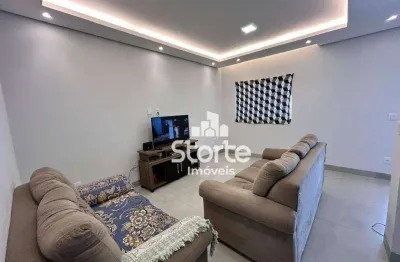Casa com 3 dormitórios à venda, 96 m² por r$ 399.000 - jardim das palmeiras - uberlândia/mg